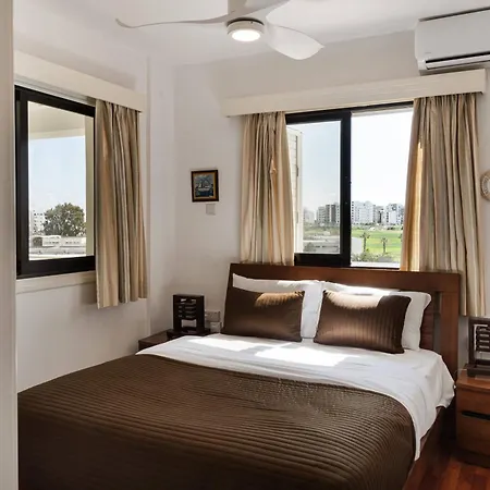 Kallisti By Staycom Apartament *