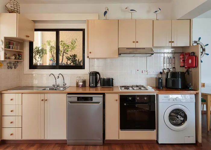 Kallisti By Staycom Larnaca