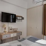 Apartament Kallisti By Staycom *